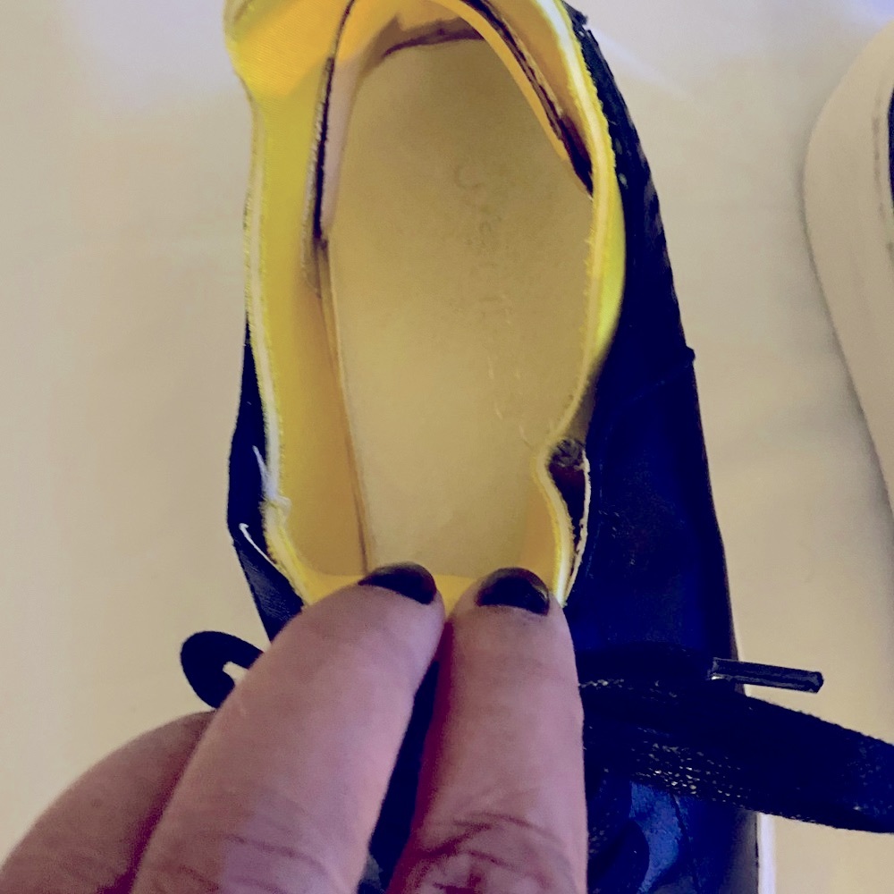 J/slides  Leather  Mesh Sneakers - Picture 3 of 7